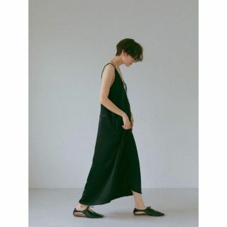 ETRE TOKYO - ETRE TOKYO フレアオールインワン ベージュ サロペット