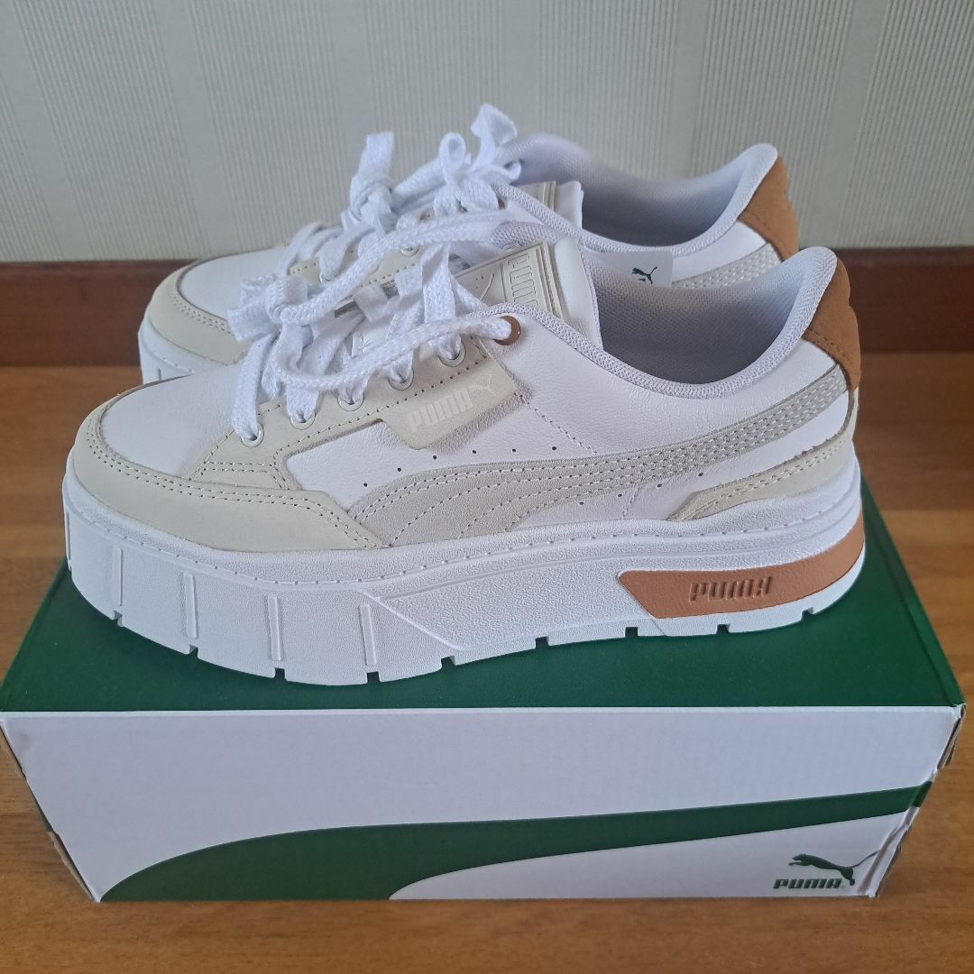 新品 puma プーマ　メイズ スタック リュクス ウィメンズ