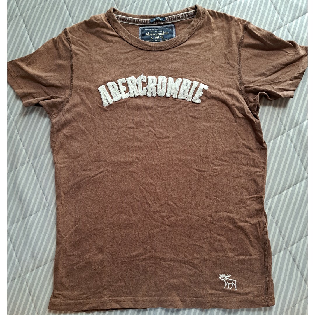 Abercrombie&Fitch(アバクロンビーアンドフィッチ)の半袖Tシャツ　アバクロンビー&フィッチ メンズのトップス(Tシャツ/カットソー(半袖/袖なし))の商品写真