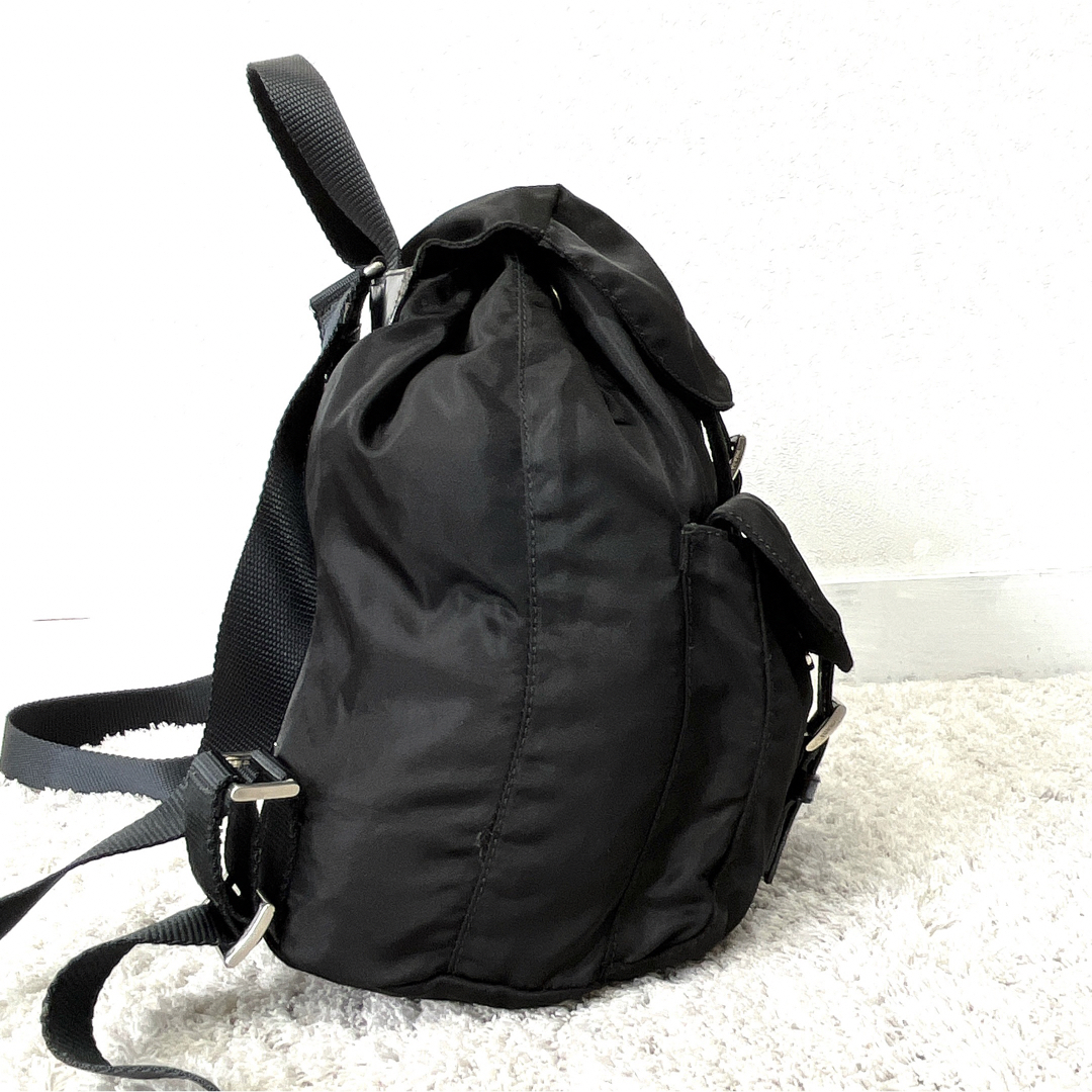 美品】プラダ ナイロン×レザー リュック 三角プレート 巾着