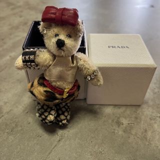 プラダ(PRADA)の♡♡本日限定お値下♡♡PRADA テディベア キーリング♡♡(キーケース)