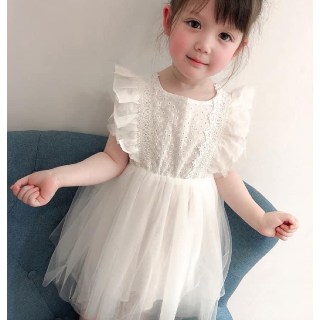 ♡バックリボン ワンピース ♡ 100 新品 レース チュール 女の子 ホワイト キッズ/ベビー/マタニティのキッズ服女の子用(90cm~)(ワンピース)の商品写真