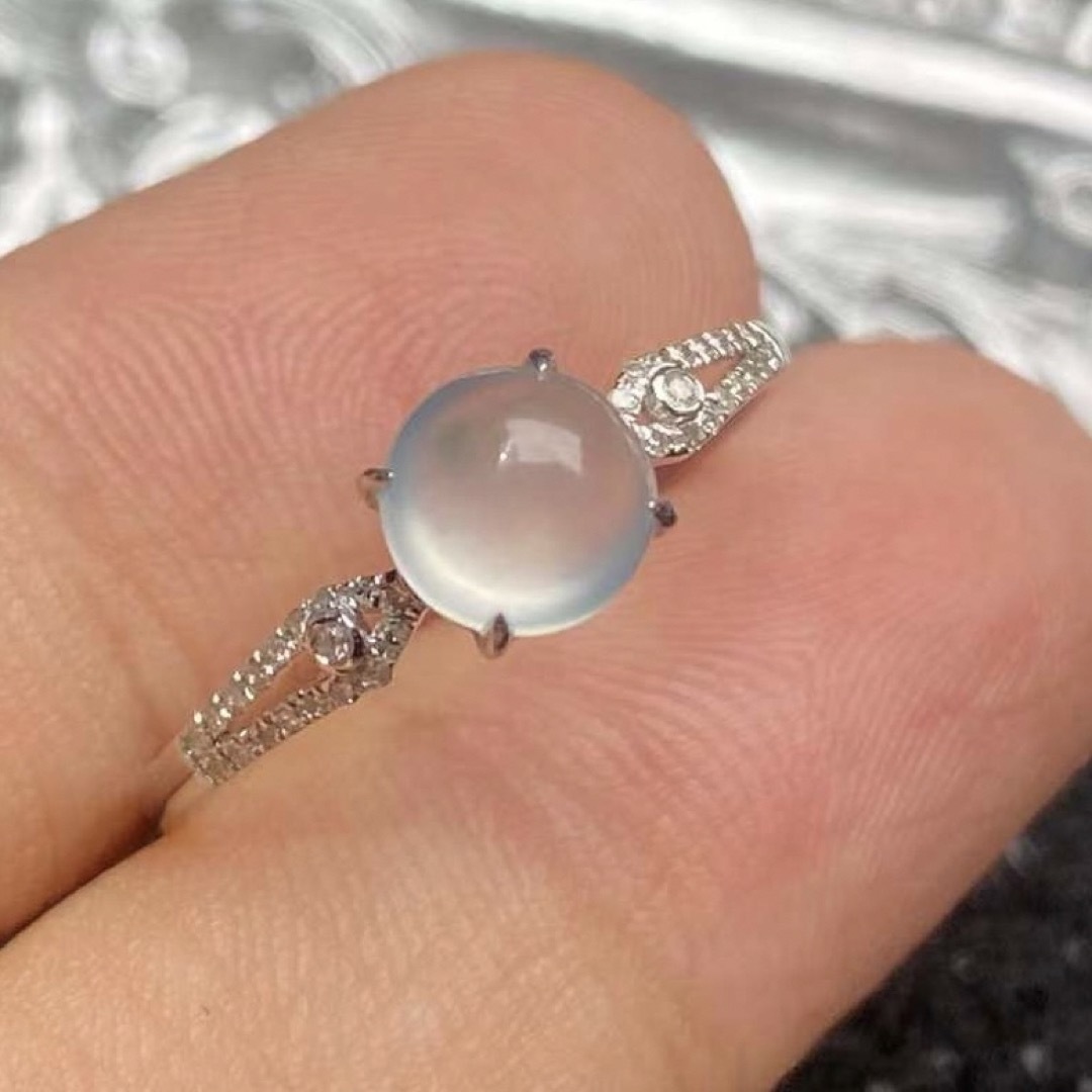 本翡翠指輪　リング　k18 ダイヤモンド　クリスタル種　高級　氷種 レディースのアクセサリー(リング(指輪))の商品写真