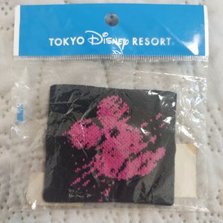 ディズニー(Disney)の【新品未開封】 TDR ミッキー リストバンド(キャラクターグッズ)