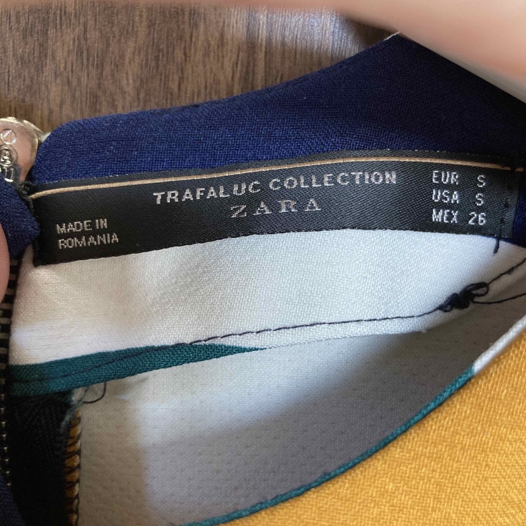 ZARA(ザラ)のZARA TRAFALUC COLLECTION　ザラ　半袖　トップス　S レディースのトップス(シャツ/ブラウス(半袖/袖なし))の商品写真