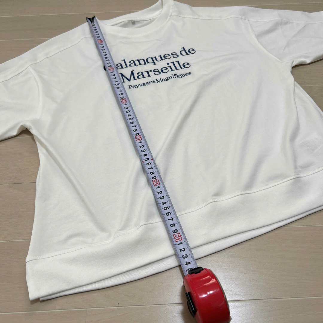 しまむら(シマムラ)のしまむら　刺繍Tシャツ　半袖　L レディースのトップス(Tシャツ(半袖/袖なし))の商品写真