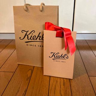 キールズ(Kiehl's)のキールズ／ショッパー・ギフトボックス(ショップ袋)