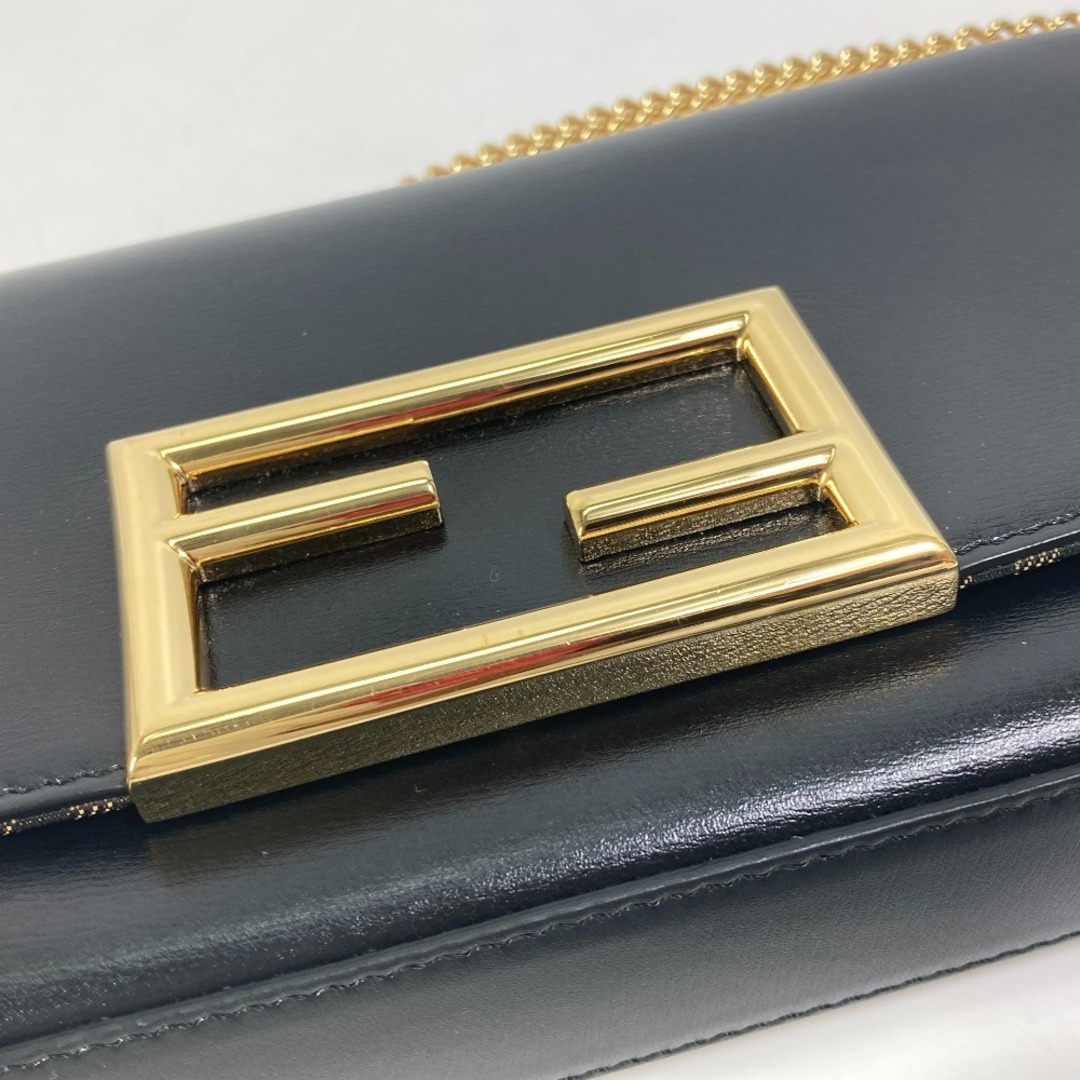 美品 FENDI フェンディ ペカン 柄 FFロゴ レザー クラッチバッグ