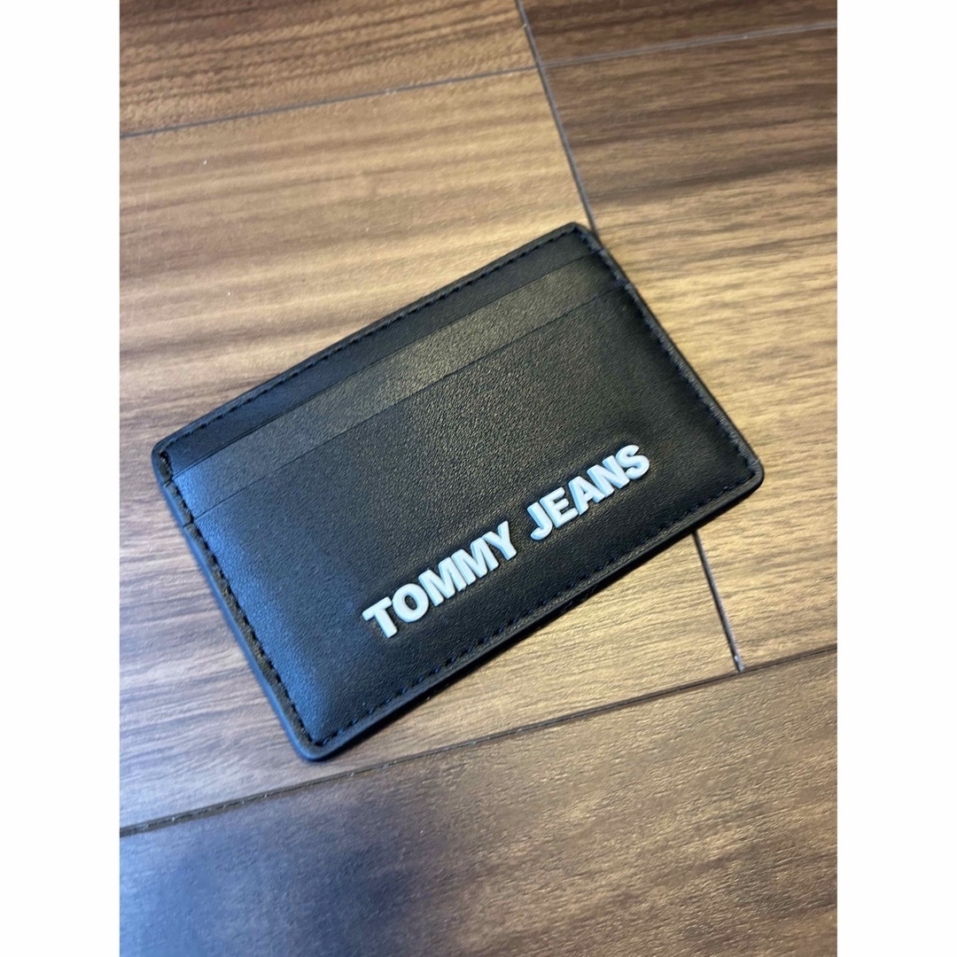 TOMMY JEANS(トミージーンズ)のトミージーンズ　カード入れ　定期入れ レディースのファッション小物(名刺入れ/定期入れ)の商品写真