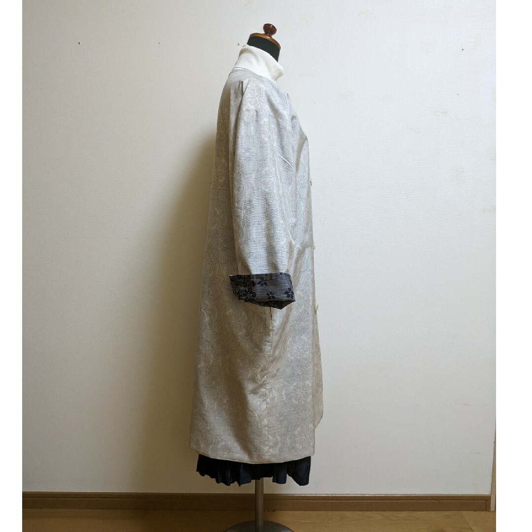 SOLD　着物リメイク　リバーシブルコート　大島紬　FREE SIZE レディースのジャケット/アウター(ノーカラージャケット)の商品写真