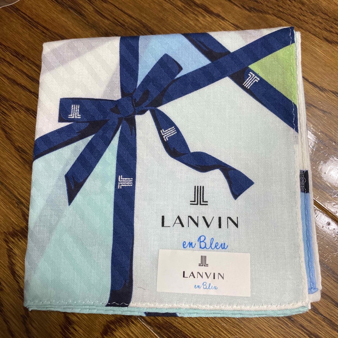 LANVIN en Bleu(ランバンオンブルー)のLANVIN ハンカチ レディースのファッション小物(ハンカチ)の商品写真