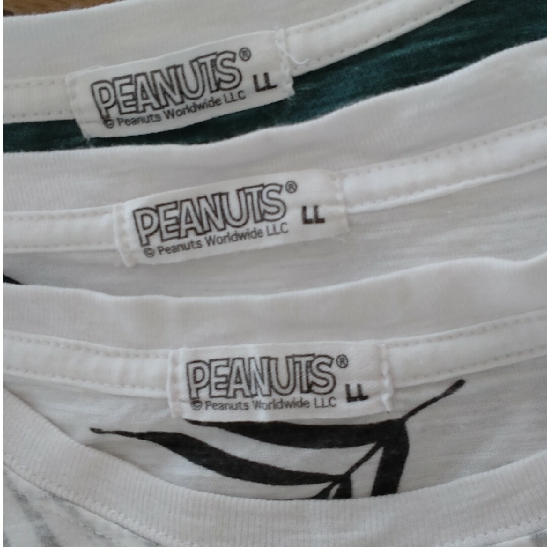 SNOOPY(スヌーピー)のPEANUTS　スヌーピー　半袖Ｔシャツ　LLサイズ　３枚セット　メンズ メンズのトップス(Tシャツ/カットソー(半袖/袖なし))の商品写真
