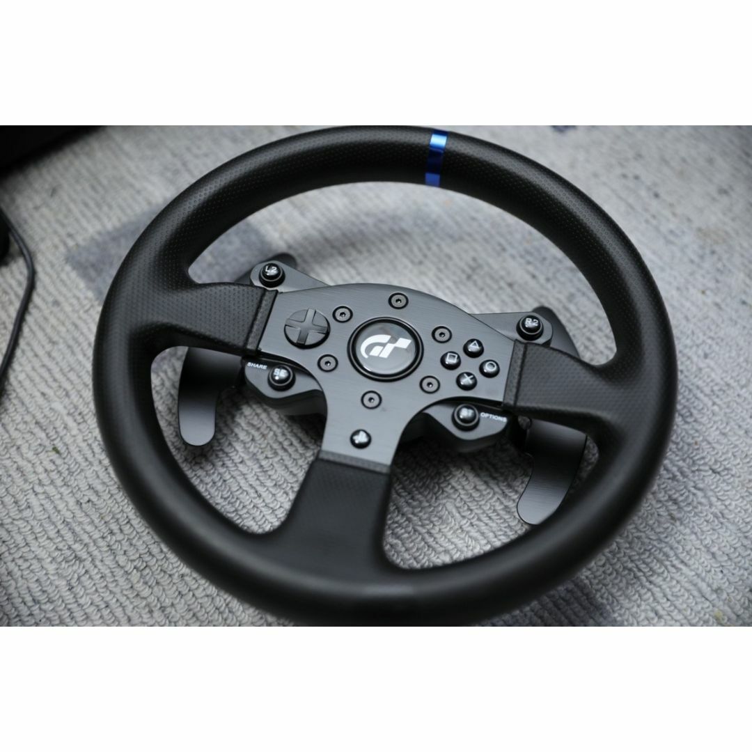 美品　Thrustmaster 【T300RS-GTのステアリングのみ】ハンドル