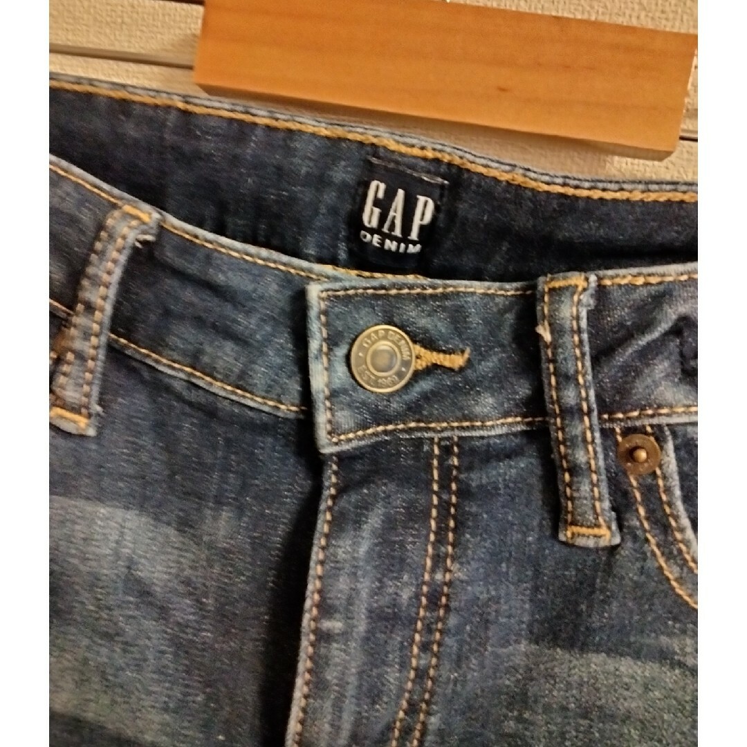 GAP(ギャップ)のGAP ダメージジーンズ レディースのパンツ(デニム/ジーンズ)の商品写真