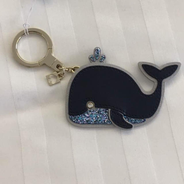 kate spade new york - kate spade くじら キーホルダー クジラの通販 ...