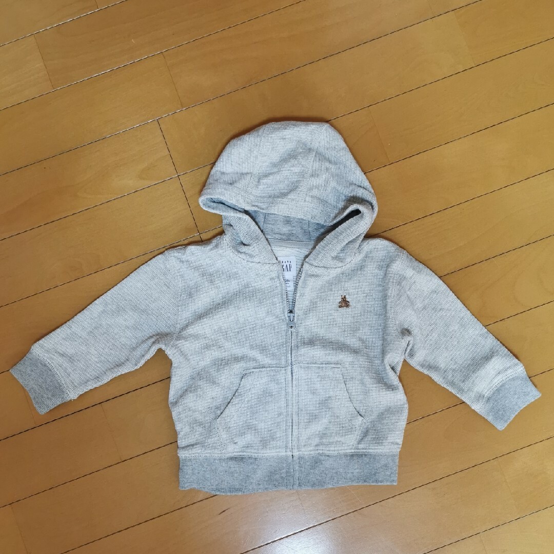 babyGAP(ベビーギャップ)の【Emi様専用】babyGAP パーカー 6-12month（70サイズ） キッズ/ベビー/マタニティのベビー服(~85cm)(カーディガン/ボレロ)の商品写真