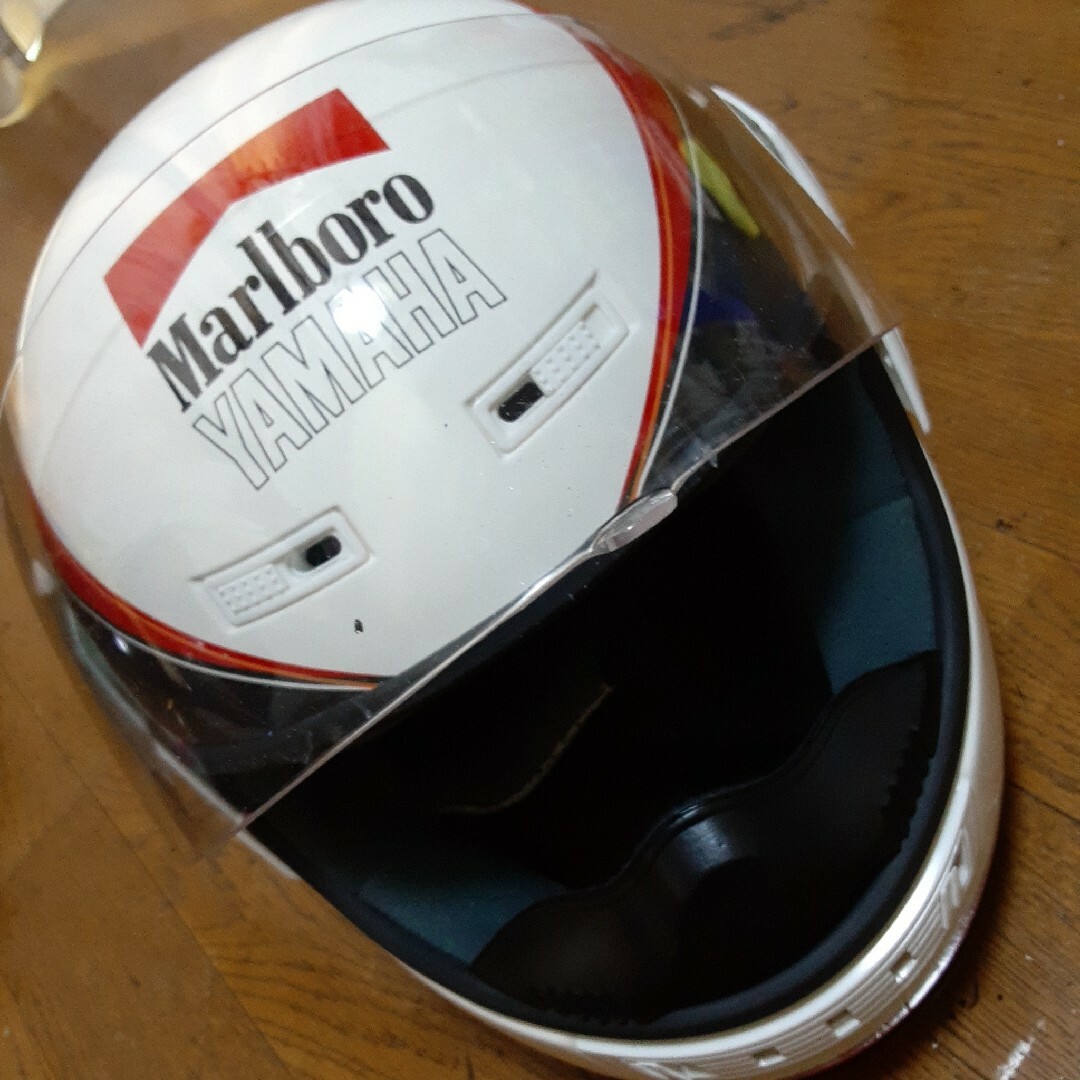 YAMAHA  Marlboro  ヘルメット付属品