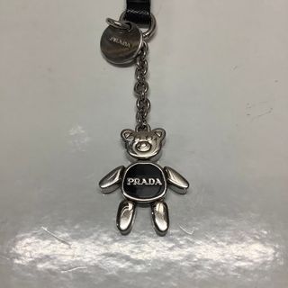 プラダ(PRADA)のプラダ　PRADA ストラップ　クマチャーム　くまキーホルダー　r574(キーホルダー)