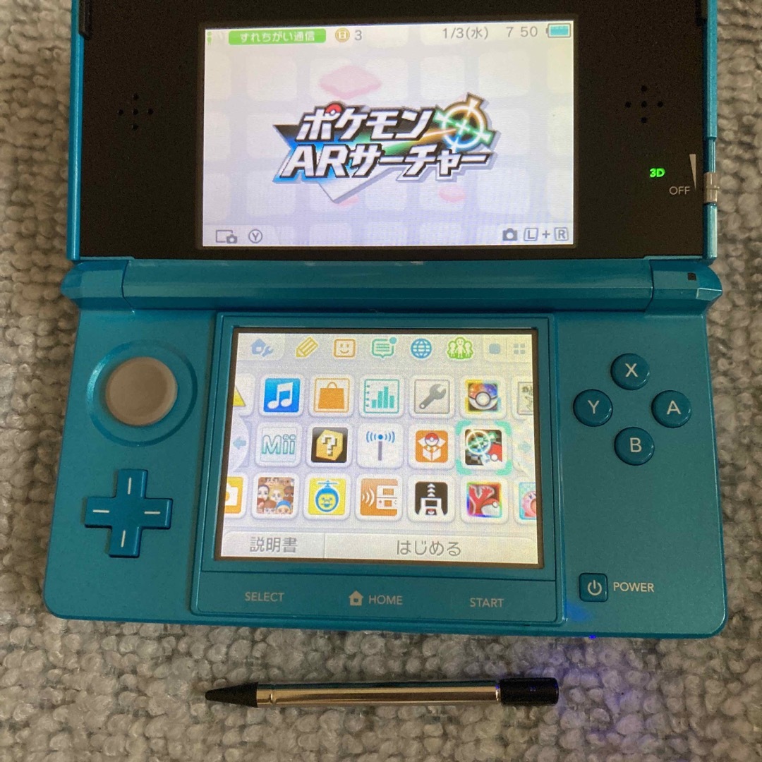 ニンテンドー3DS(ニンテンドー3DS)のニンテンドー3DS ブルー本体ポケモンバンク＆ムーバー挿入済　動作品 エンタメ/ホビーのゲームソフト/ゲーム機本体(携帯用ゲーム機本体)の商品写真