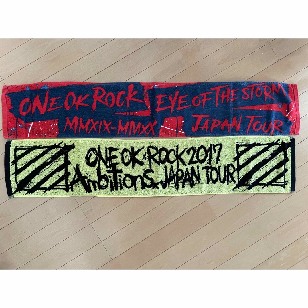 ONE OK ROCK(ワンオクロック)の★10/31までSALE★ワンオク　タオル　2枚セット エンタメ/ホビーのタレントグッズ(ミュージシャン)の商品写真