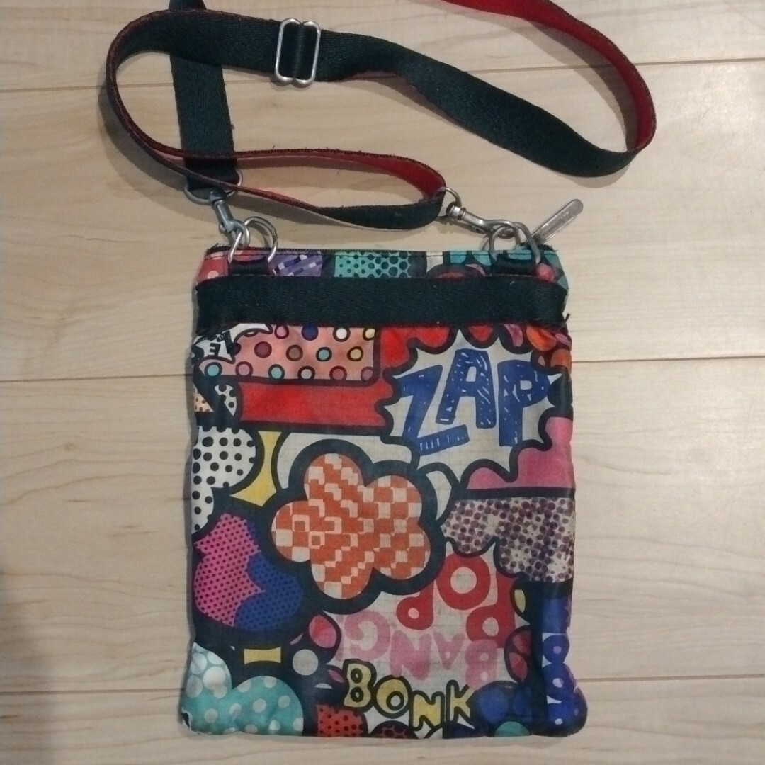 LeSportsac(レスポートサック)のLeSportsacショルダーバック レディースのバッグ(ショルダーバッグ)の商品写真