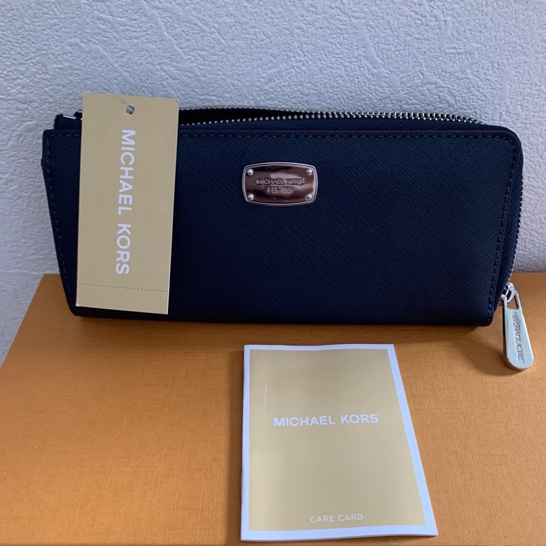 マイケルコース　MICHAELKORS 長財布　未使用　ネイビー