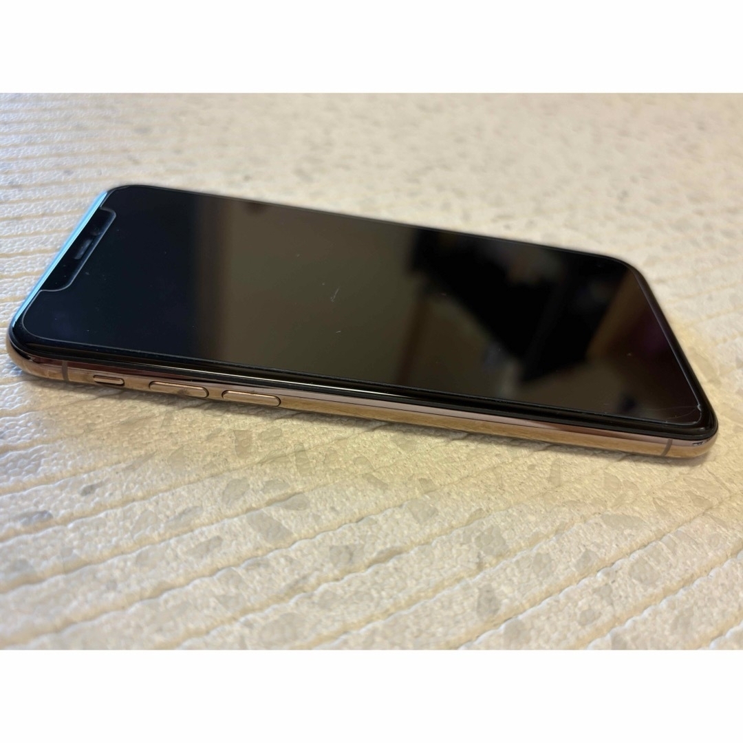 iPhone(アイフォーン)のiPhoneXs 256GB simフリー スマホ/家電/カメラのスマートフォン/携帯電話(スマートフォン本体)の商品写真