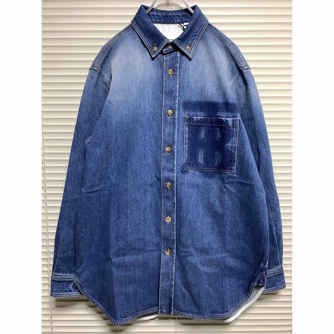 BURBERRY - 新品《 BURBERRY 》モノグラムモチーフ デニムシャツの通販