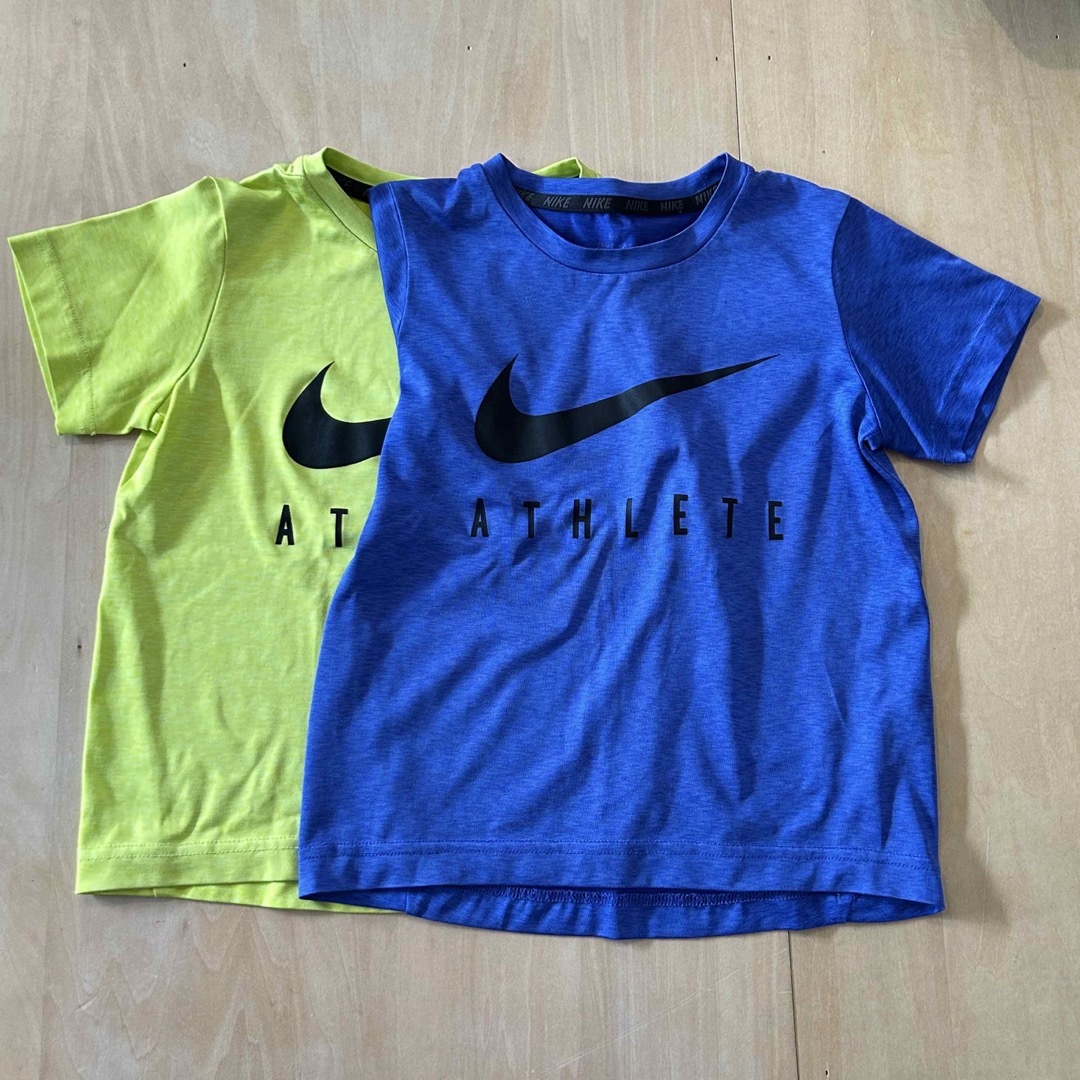 NIKE(ナイキ)のNIKETシャツ☆2枚セット キッズ/ベビー/マタニティのキッズ服男の子用(90cm~)(Tシャツ/カットソー)の商品写真