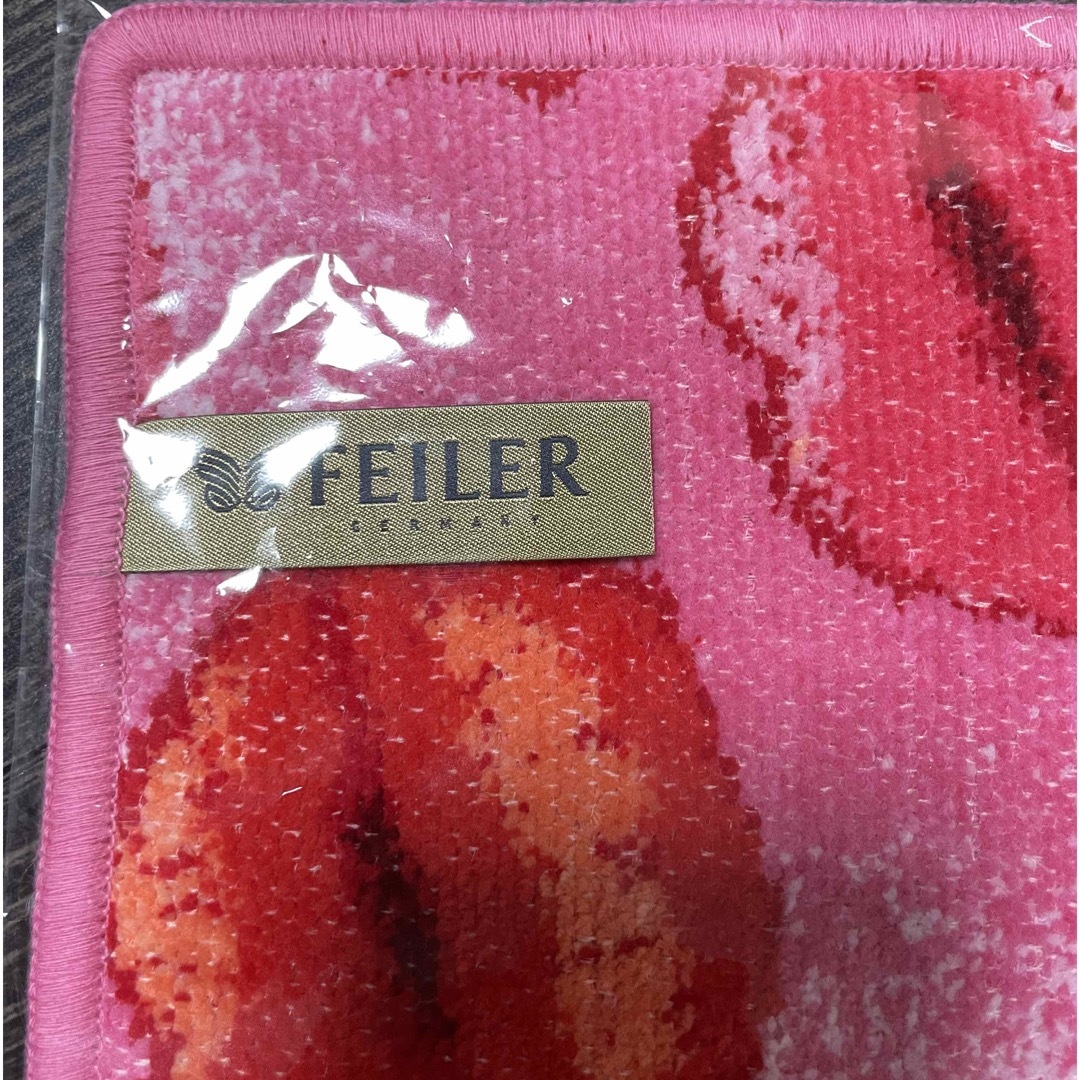 FEILER(フェイラー)の最終値下げ! FEILER ハンドタオル・ハンカチ 25cm×25cm 新作 レディースのファッション小物(ハンカチ)の商品写真