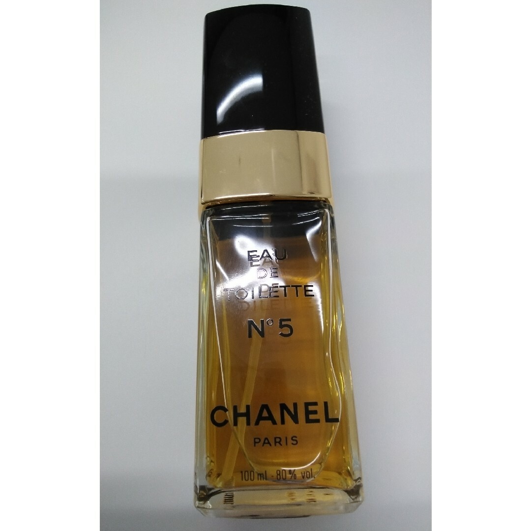 CHANEL　オードトワレNo.5