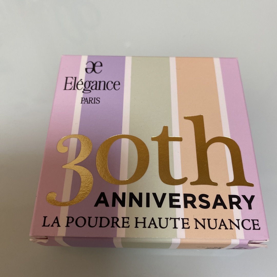 Elégance.(エレガンス)のエレガンス　ラプードルⅠ　30th anniversary 　スワロフスキー限定 コスメ/美容のベースメイク/化粧品(フェイスパウダー)の商品写真