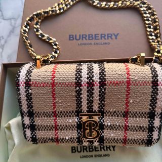 バーバリー(BURBERRY)の新品バーバリー　チェック　チェーンバッグ(ハンドバッグ)