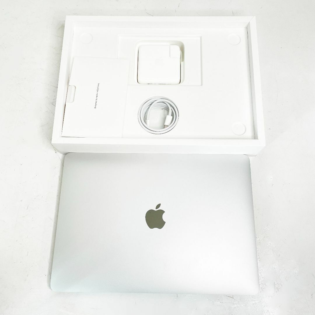 美品☆Apple MacBookPro Mid2020 FXK72J/A