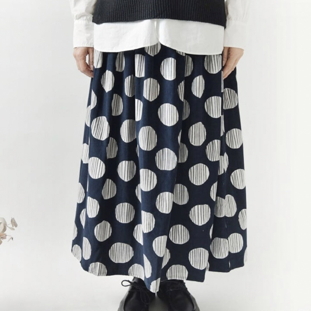 新品　リトルマーケット　ドット柄　スカート　ネイビー レディースのスカート(ロングスカート)の商品写真