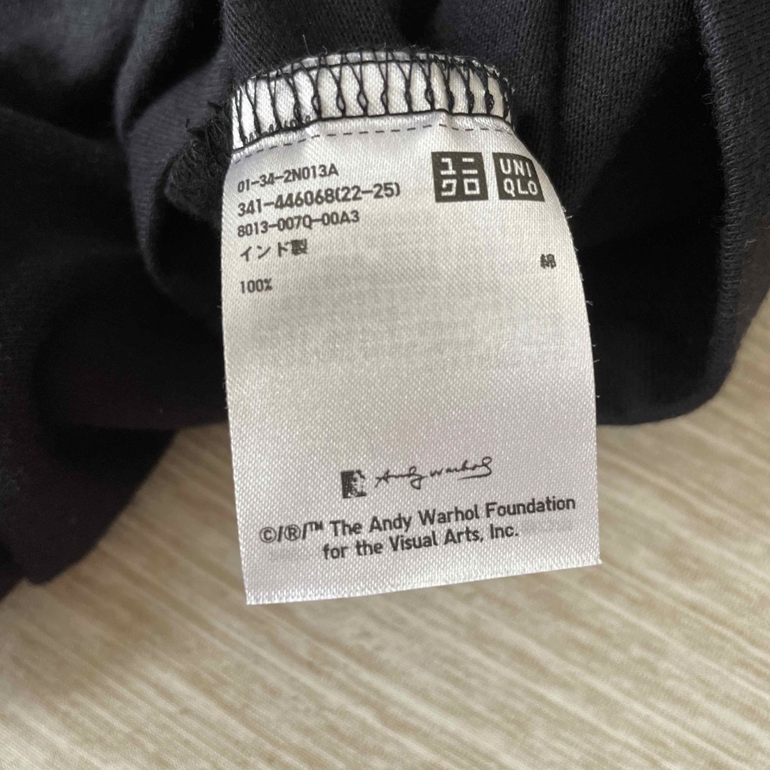 UNIQLO(ユニクロ)の黒Ｔシャツ レディースのトップス(Tシャツ(半袖/袖なし))の商品写真