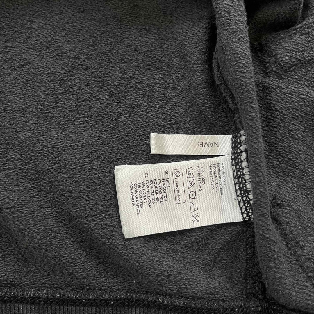 H&M(エイチアンドエム)のH&M 92㌢　ダメージデニム風パーカー キッズ/ベビー/マタニティのキッズ服男の子用(90cm~)(ジャケット/上着)の商品写真