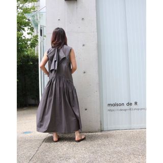 Maison de R襟付き ギャザーワンピースの通販 by ピ⭐︎プロフ必読