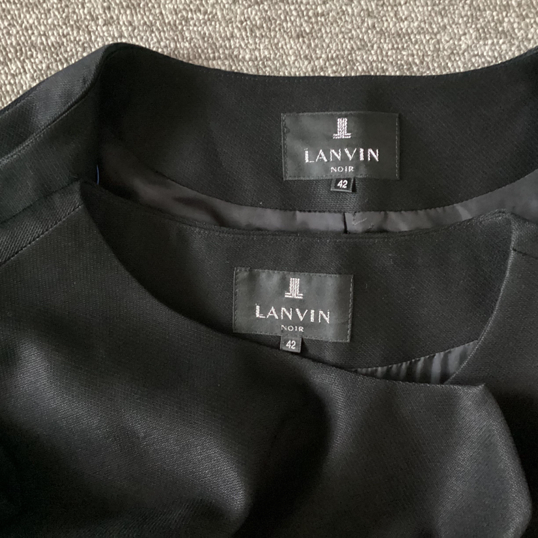 少し小さかったです【新品】LANVIN  NOIR  礼服　42