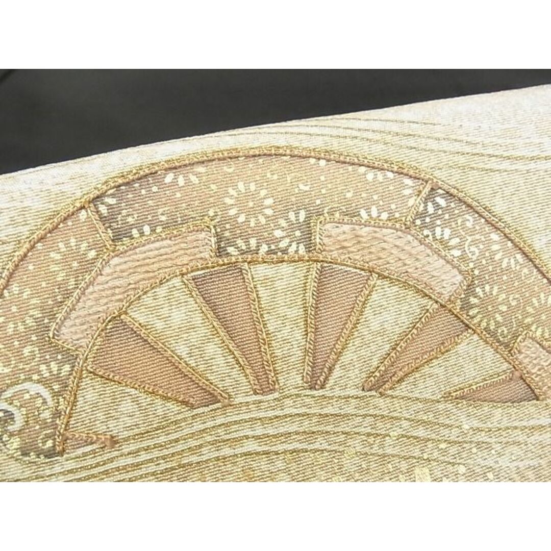 平和屋-こころ店■豪華黒留袖 駒刺繍 片輪車花文 暈し染め 金彩 着丈155cm 裄丈63cm 正絹 逸品 B-ey5448