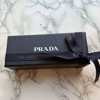 プラダ(PRADA)のプラダ　箱(ラッピング/包装)