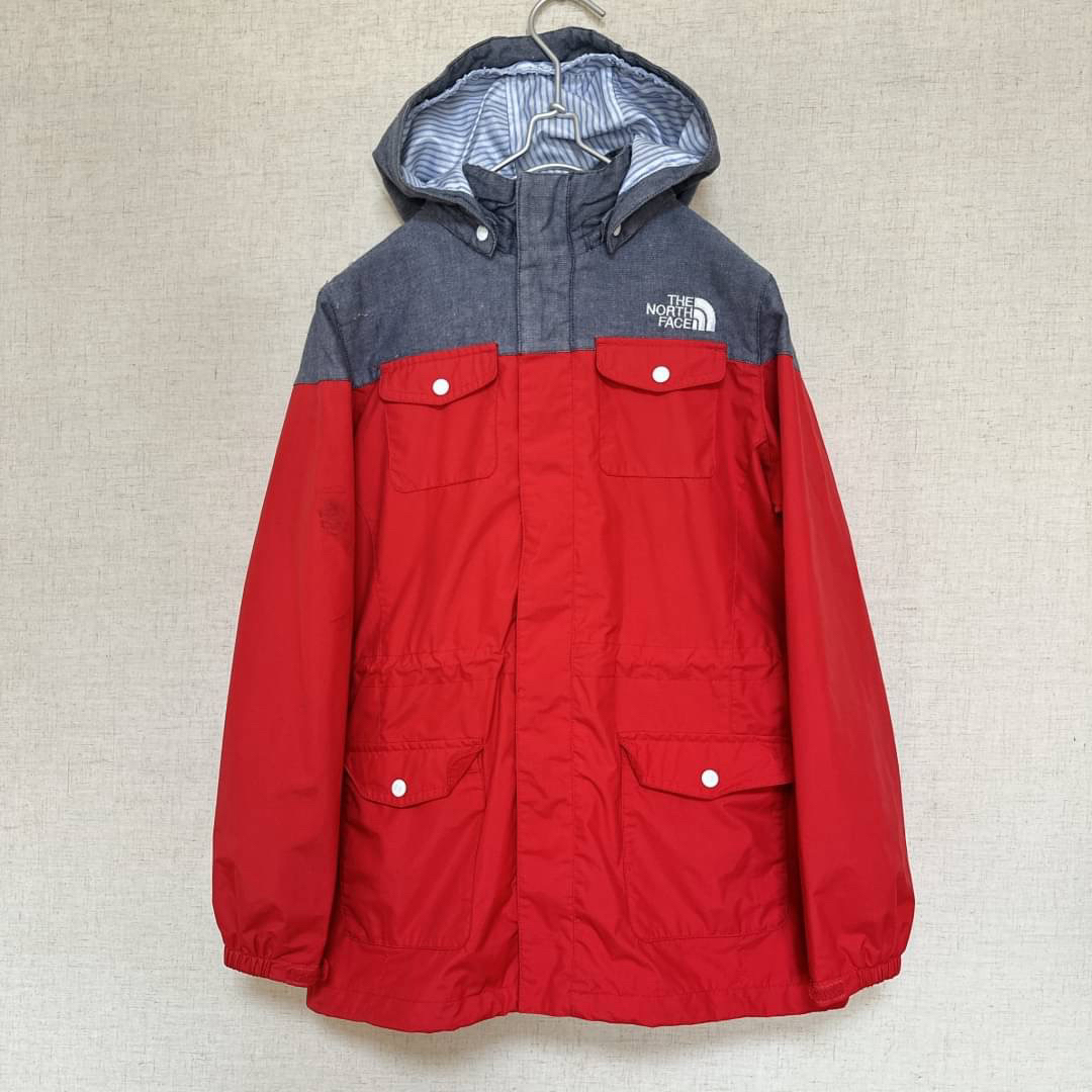 THE NORTH FACE(ザノースフェイス)のノースフェイス　マウンテンパーカー　 ナイロンジャケット  キッズ150 キッズ/ベビー/マタニティのキッズ服男の子用(90cm~)(ジャケット/上着)の商品写真