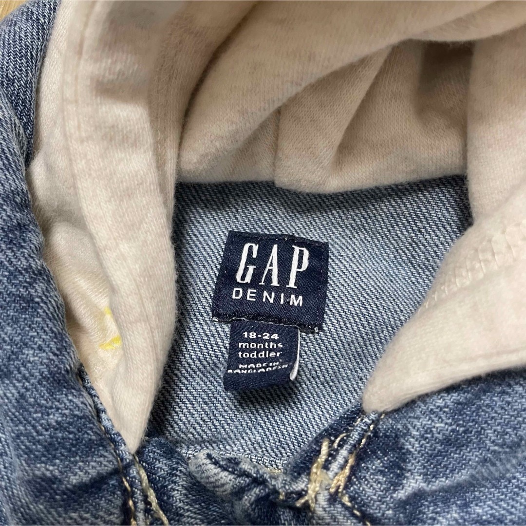 GAP Kids(ギャップキッズ)のデニムジャケット　ジージャン　gap キッズ/ベビー/マタニティのキッズ服男の子用(90cm~)(ジャケット/上着)の商品写真