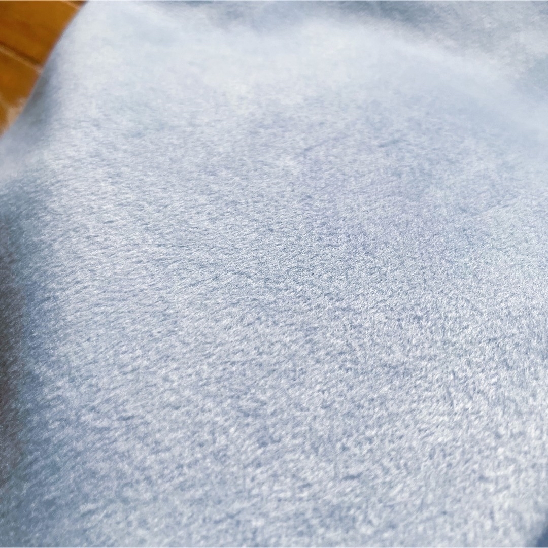 TOMORROWLAND(トゥモローランド)のKAKKO ( ) シャギー ファー ノーカラー ロング コート アイス ブルー レディースのジャケット/アウター(ロングコート)の商品写真