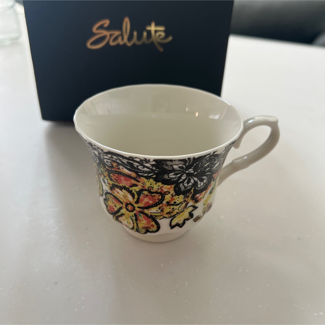 新品未使用 サルート カップ\u0026ソーサー
