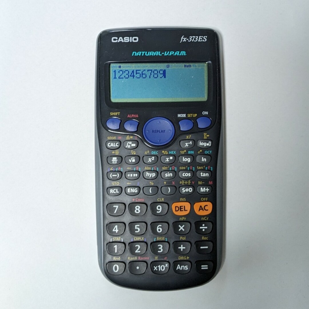 CASIO(カシオ)のCASIO☆関数電卓　FX-373ES☆ スマホ/家電/カメラの生活家電(その他)の商品写真