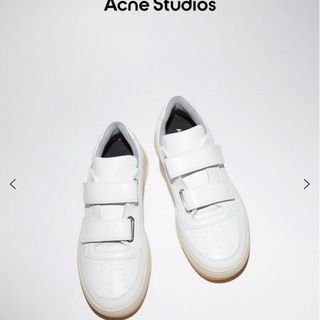 アクネストゥディオズ(Acne Studios)の【新品未使用】Acne studios ベルクロストラップスニーカー ホワイト(スニーカー)