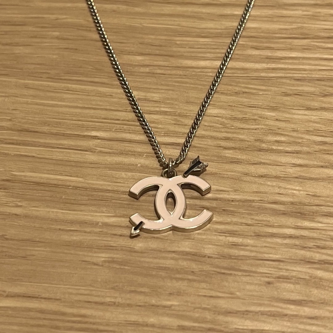 CHANEL(シャネル)のシャネル　ココマーク　ネックレス　ピンク レディースのアクセサリー(ネックレス)の商品写真