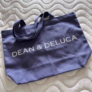 ディーンアンドデルーカ(DEAN & DELUCA)のディーン＆デルーカ　バッグ　限定　DEAN＆DELUCA  パープル(トートバッグ)