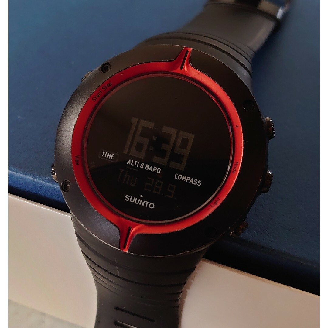 SUUNTO - ☆SUUNTO CORE ボルケーノ スント コアの通販 by sayosaku's ...